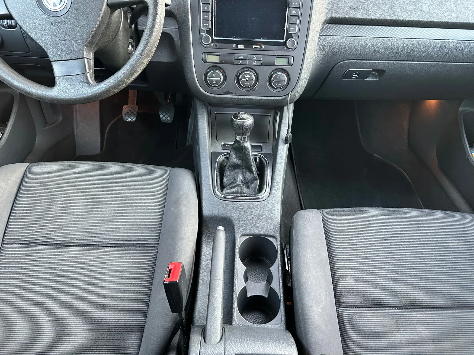 VW Golf, снимка 9 - Автомобили и джипове - 54268674