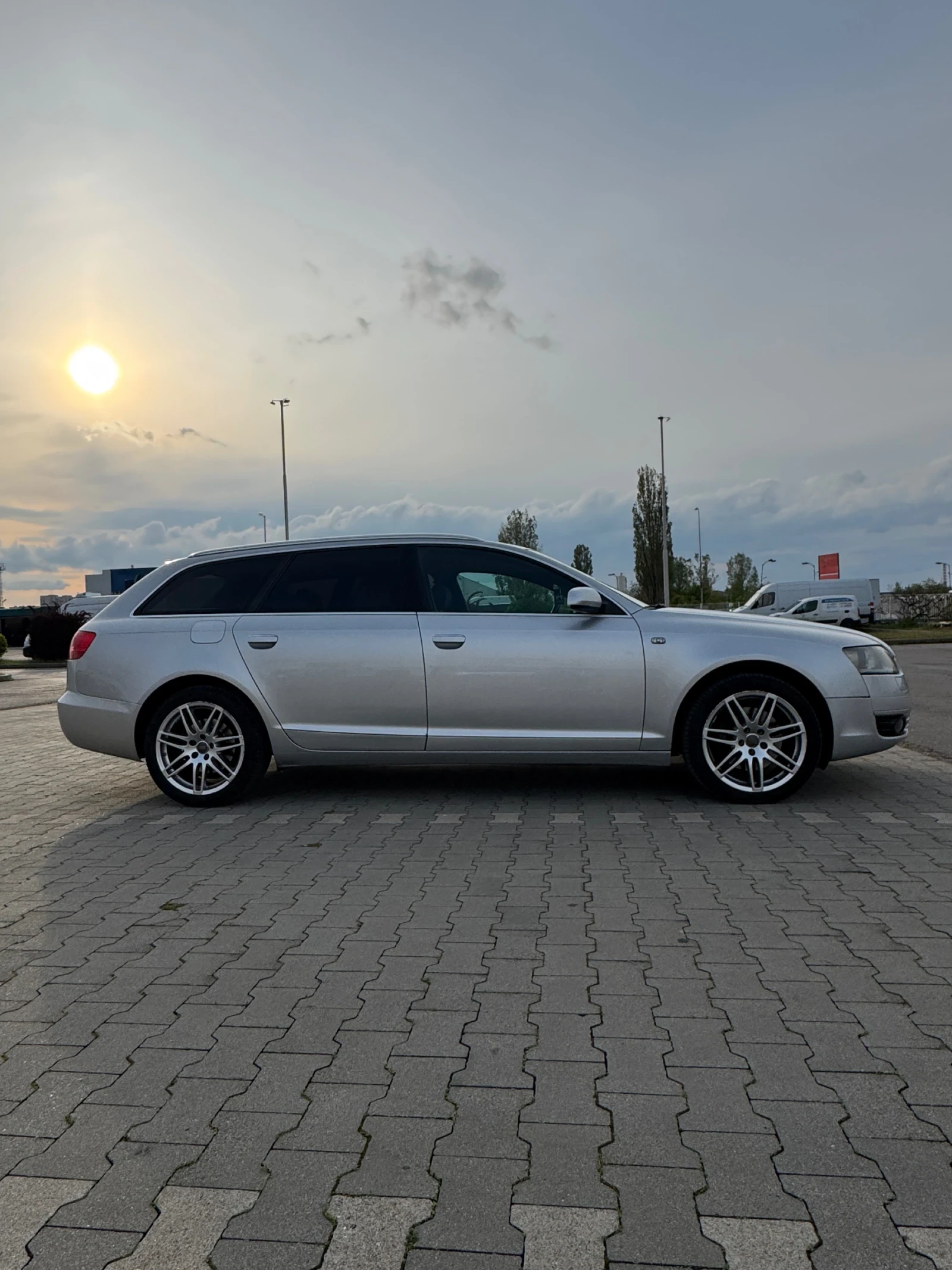 Audi A6, снимка 4 - Автомобили и джипове - 54370342