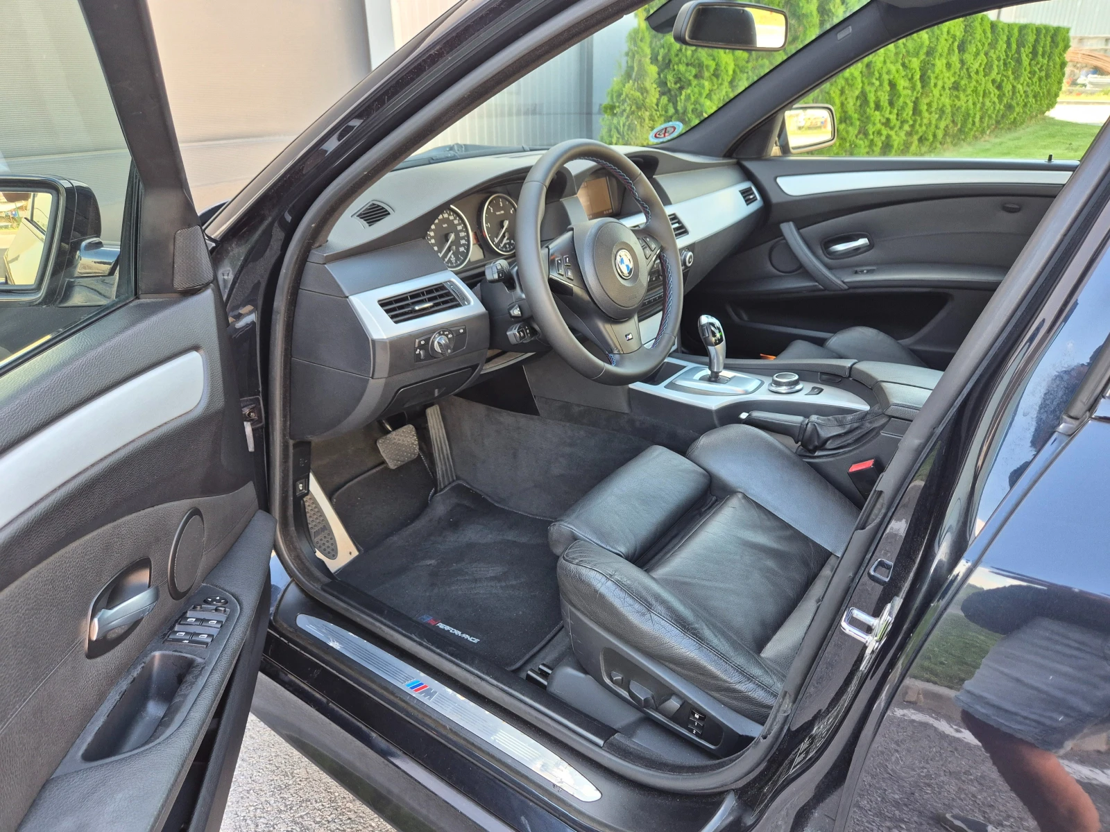 BMW 530 530d M-Packet Facelift , снимка 12 - Автомобили и джипове - 54721701