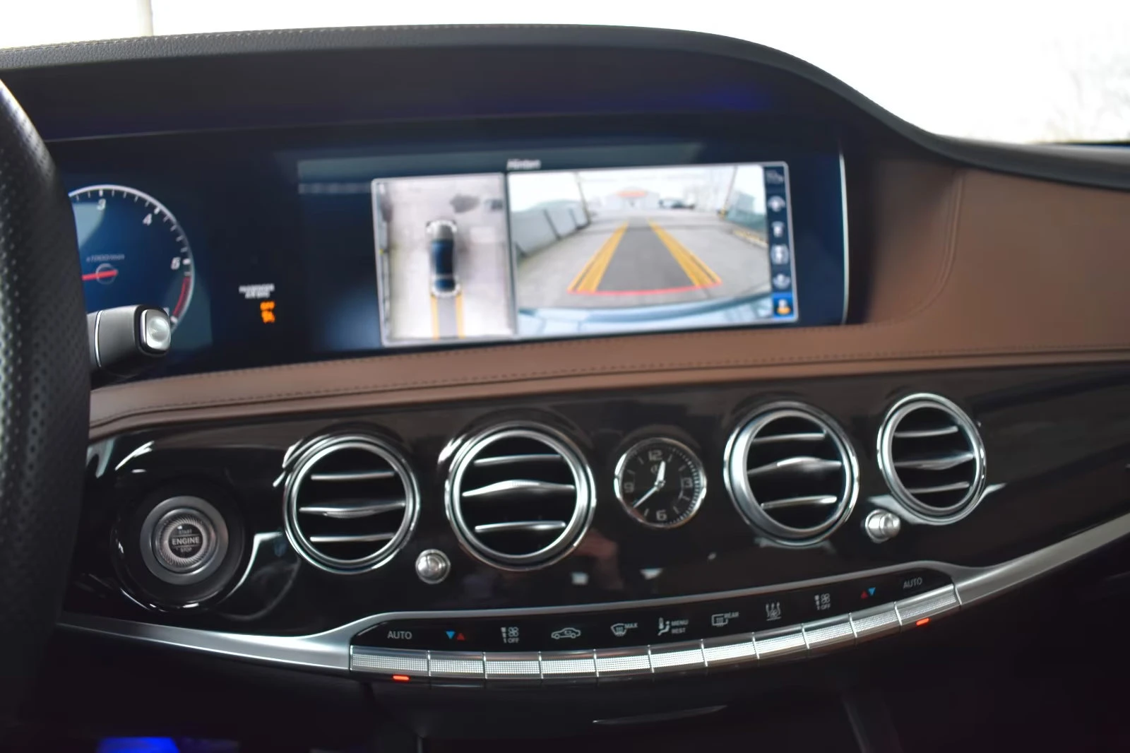 Mercedes-Benz S 350 d/4MATIC/286HP/AMG/PANO/MEMO/360/HUD/BURM/407q, снимка 11 - Автомобили и джипове - 54916359