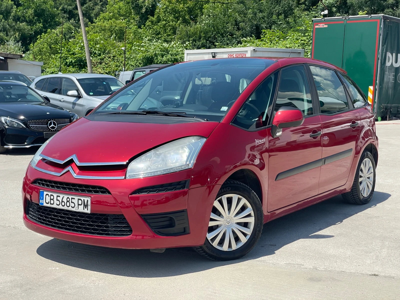 Citroen C4 Picasso 1.6I / ГАЗ 
