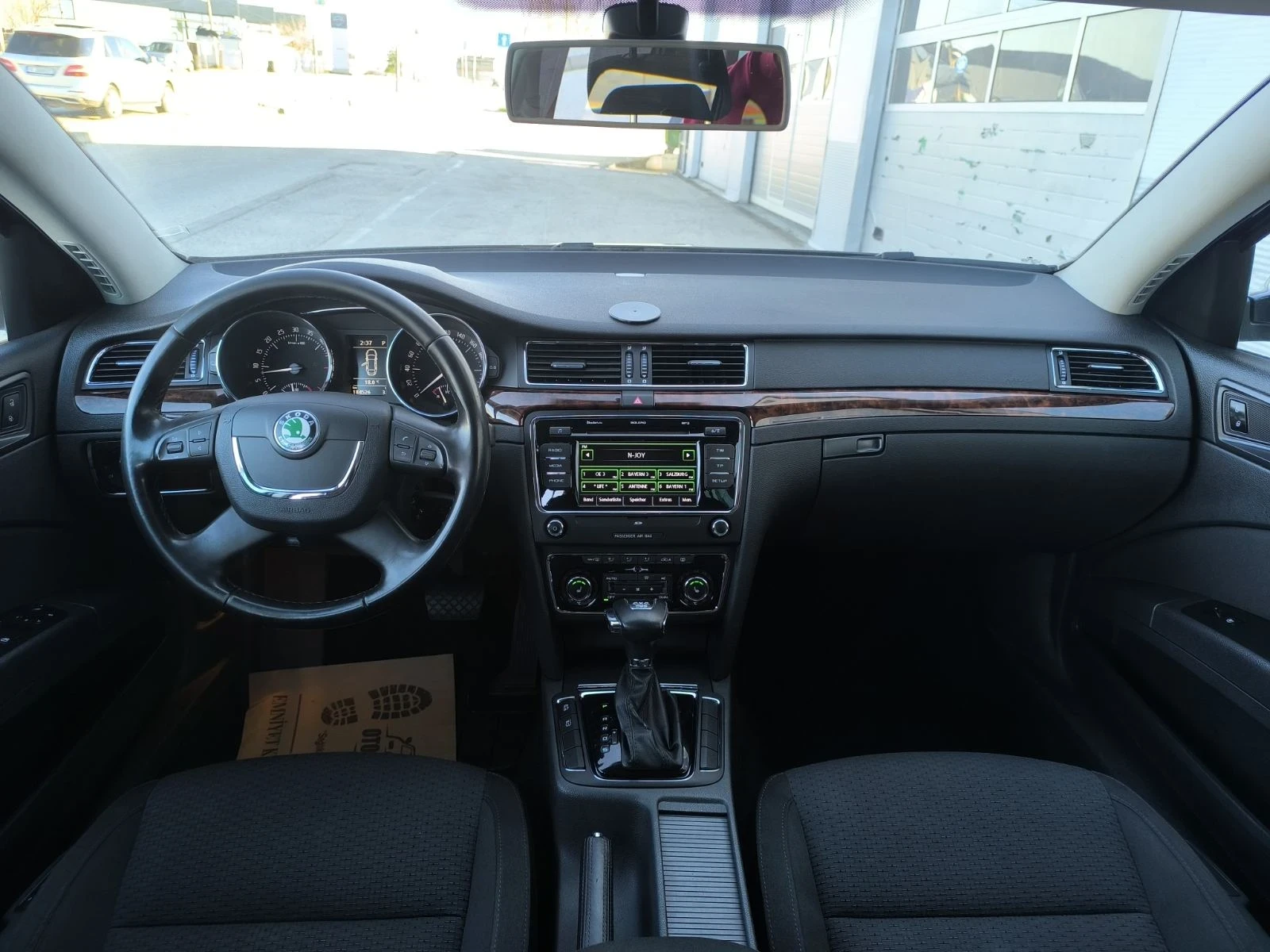 Skoda Superb, снимка 11 - Автомобили и джипове - 55340329