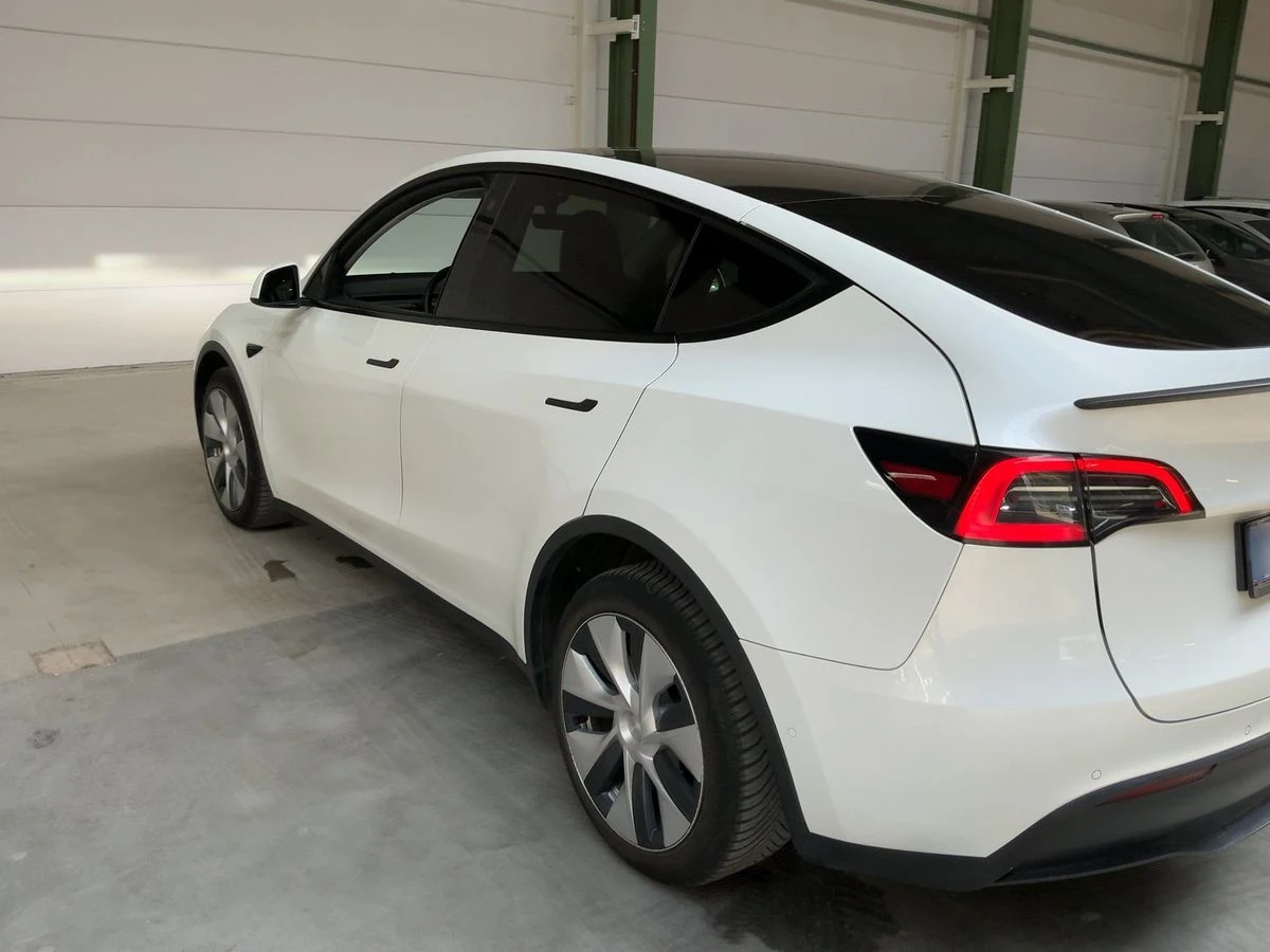 Tesla Model Y Long Range AWD Giga Berlin, снимка 6 - Автомобили и джипове - 55389409