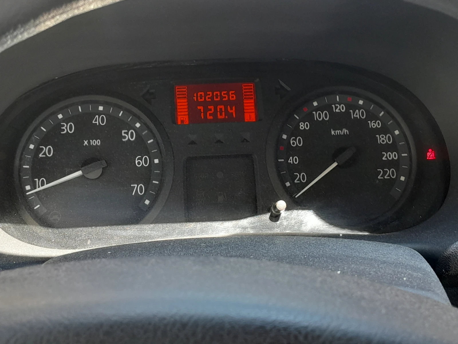 Renault Clio Campus, снимка 9 - Автомобили и джипове - 55551939
