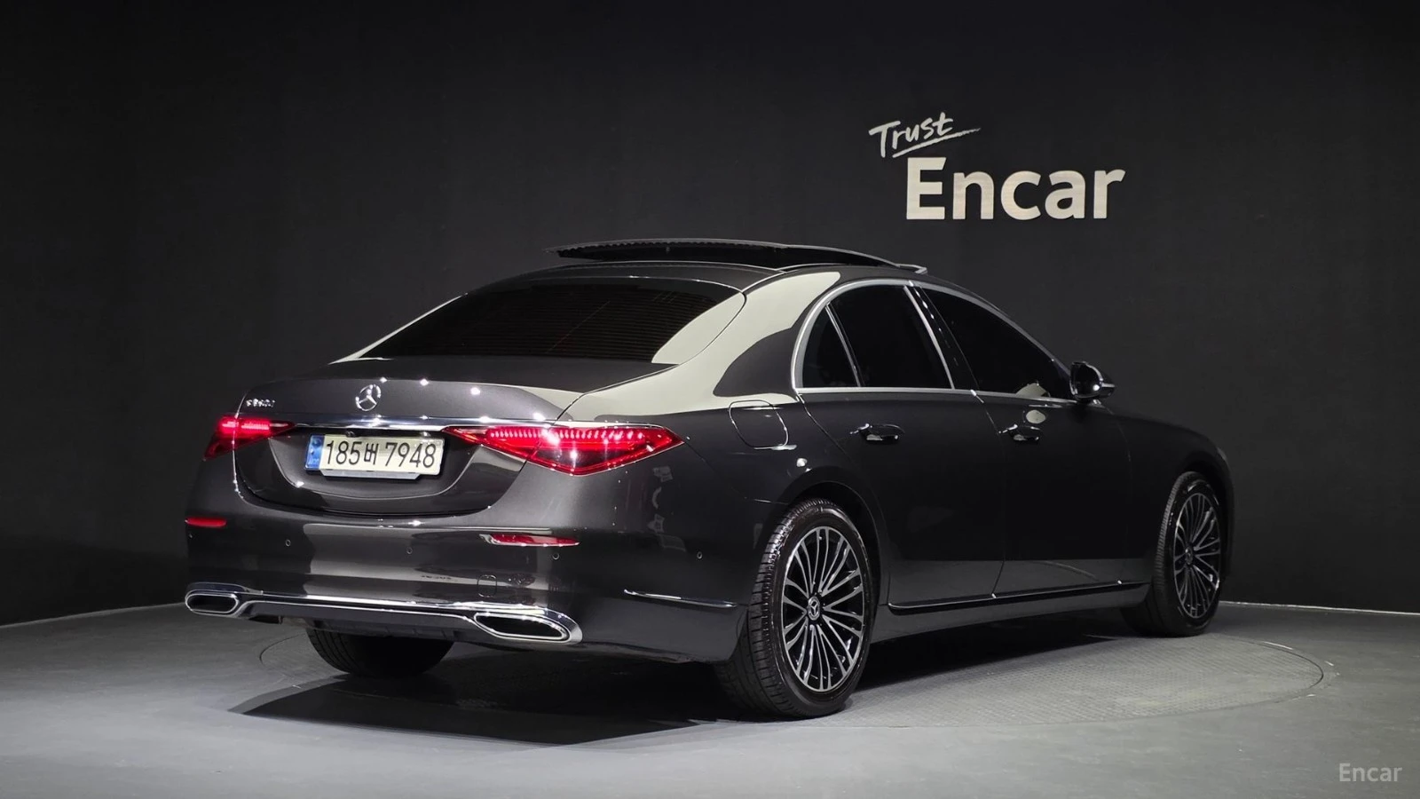 Mercedes-Benz S 350 ПОДГРЕВ* ОБДУХВАНЕ* ПАНО* 360* МАСАЖ* HEAD-UP* , снимка 2 - Автомобили и джипове - 55588327