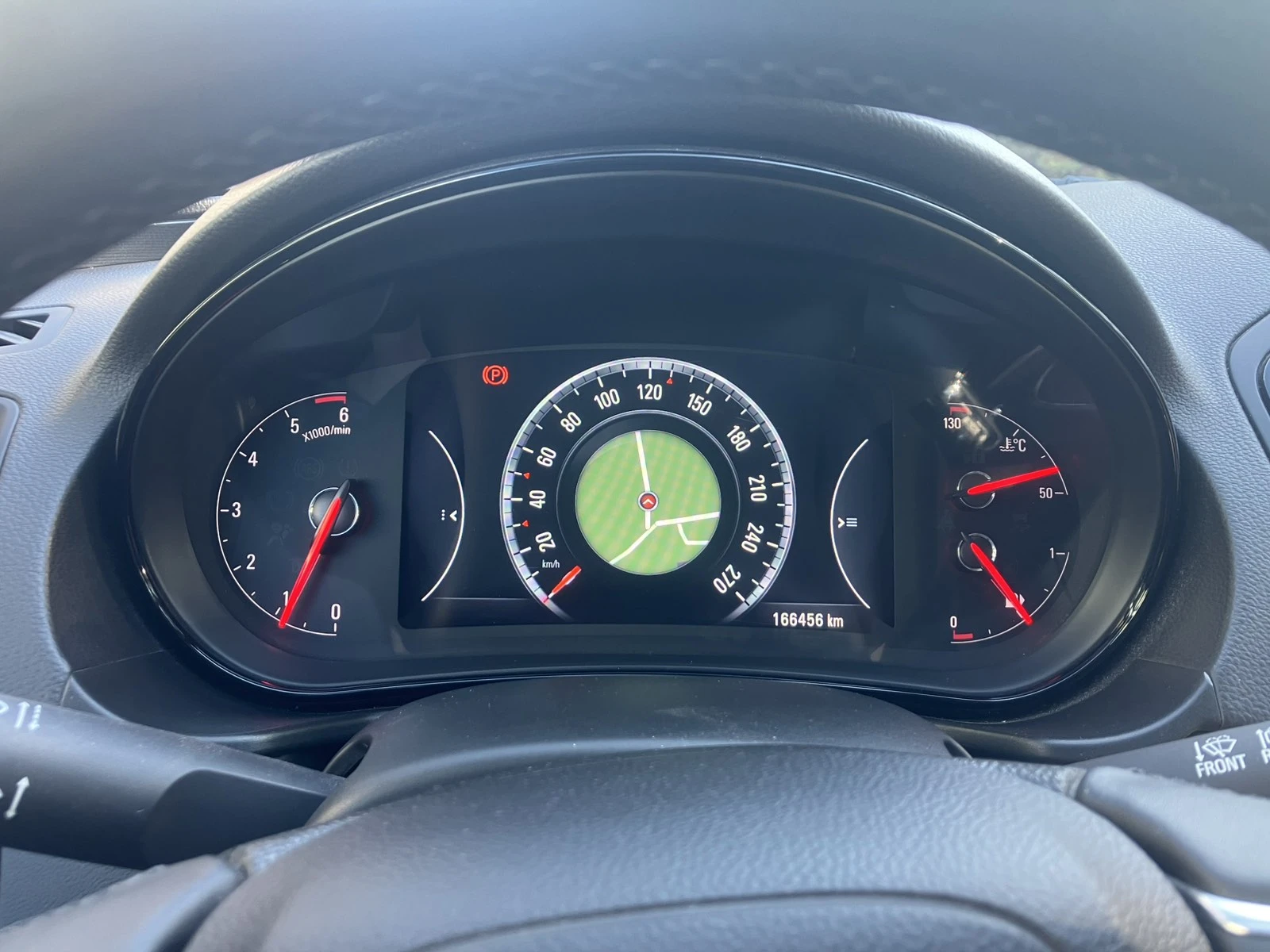 Opel Insignia Sports Tourer 1.6 CDTI, снимка 7 - Автомобили и джипове - 55651278