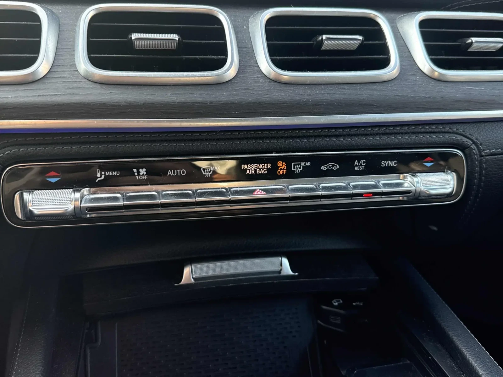 Mercedes-Benz GLE 450 ПРОГНОЗНА ЦЕНА до БГ, снимка 14 - Автомобили и джипове - 55676658