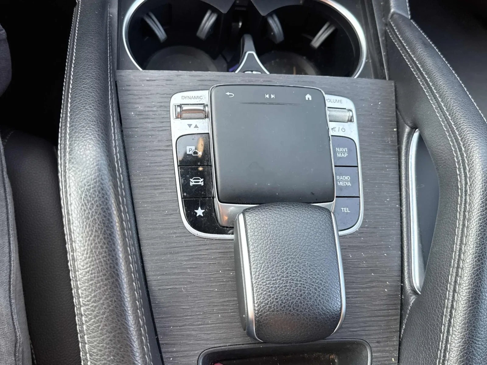 Mercedes-Benz GLE 450 ПРОГНОЗНА ЦЕНА до БГ, снимка 15 - Автомобили и джипове - 55676658