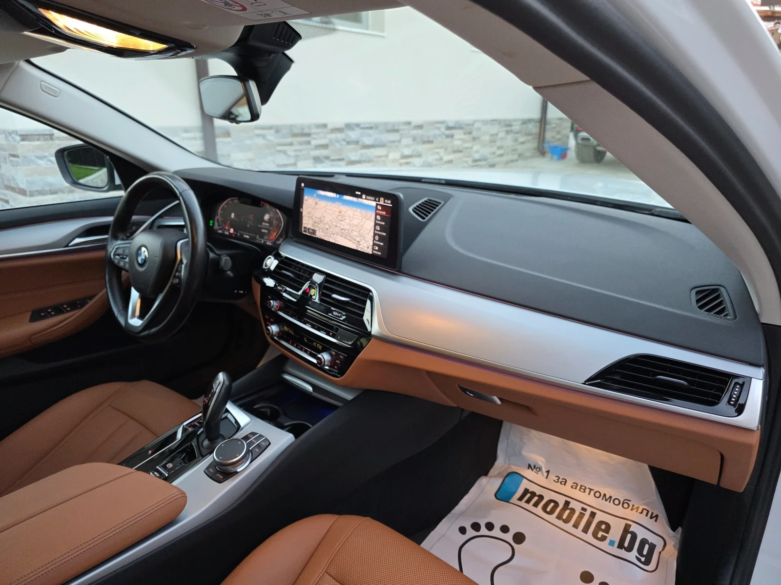 BMW 520 2.0 D X-DRIVE, снимка 14 - Автомобили и джипове - 55883955