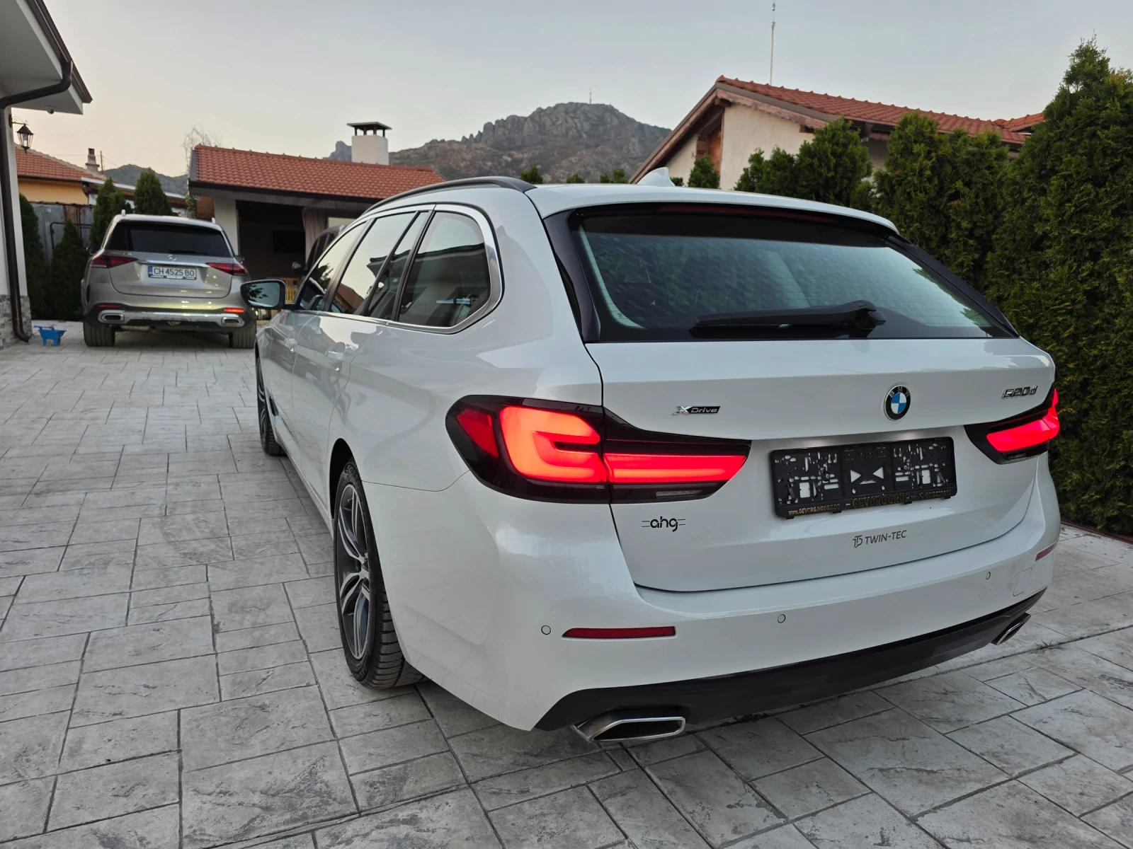 BMW 520 2.0 D X-DRIVE, снимка 7 - Автомобили и джипове - 55883955