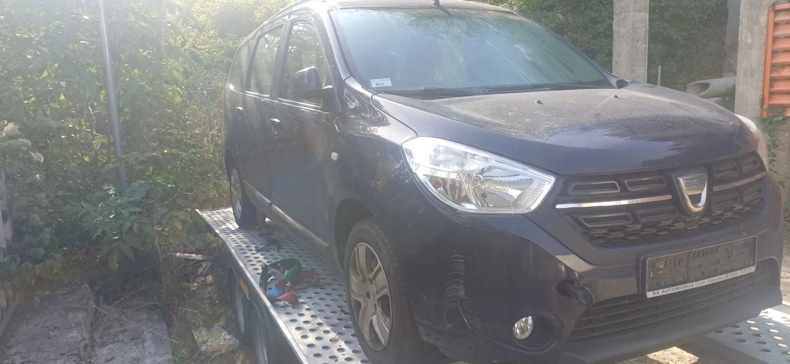 Dacia Lodgy 1, 2 TCe , снимка 4 - Автомобили и джипове - 56222341