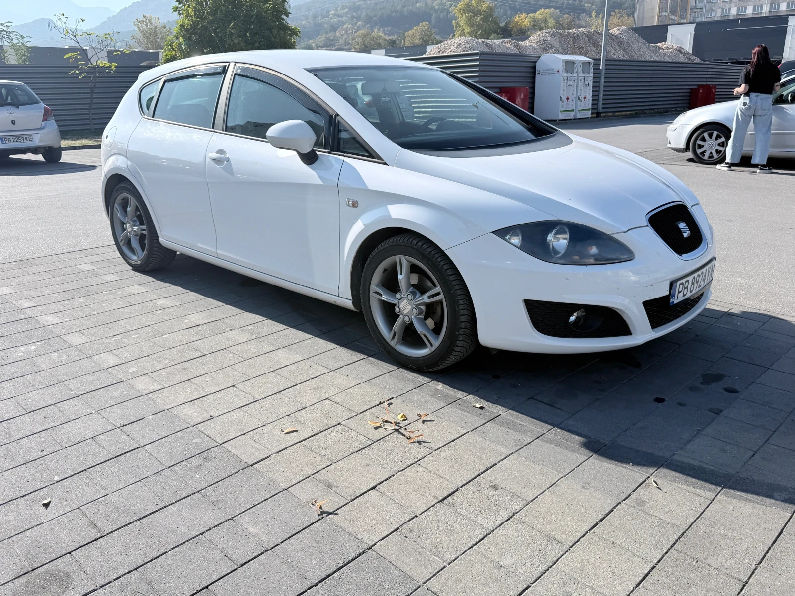 Seat Leon 1, 6 tdi, снимка 2 - Автомобили и джипове - 56592686