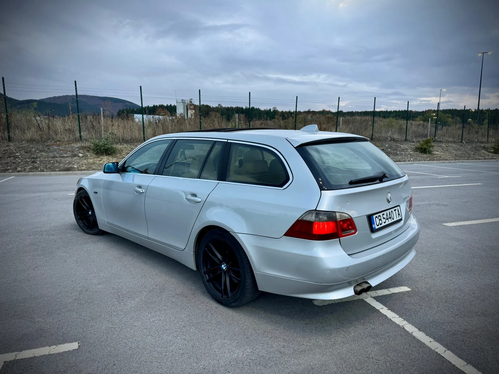 BMW 530 PANORAMA, снимка 3 - Автомобили и джипове - 56601070