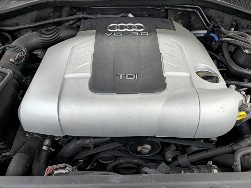 Audi Q7 Джип, снимка 9 - Автомобили и джипове - 46123526