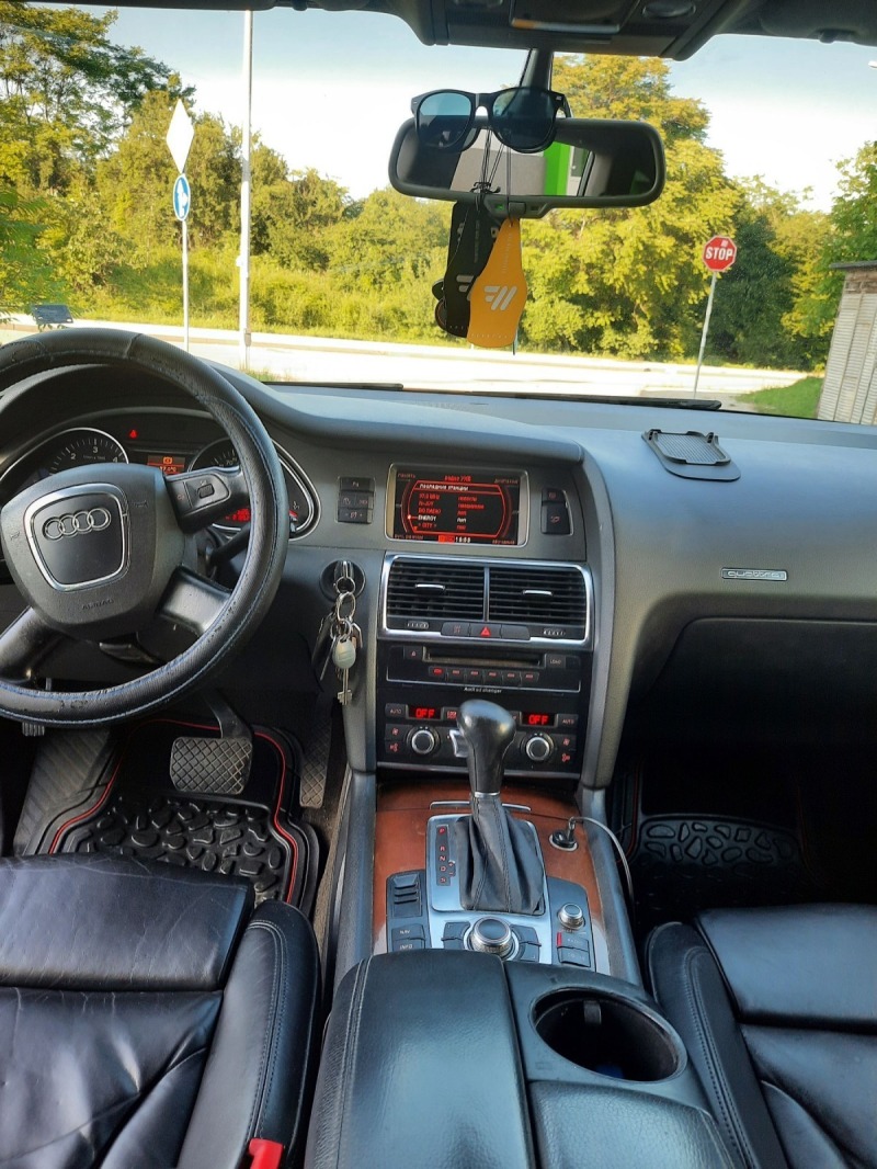 Audi Q7, снимка 6 - Автомобили и джипове - 45949079