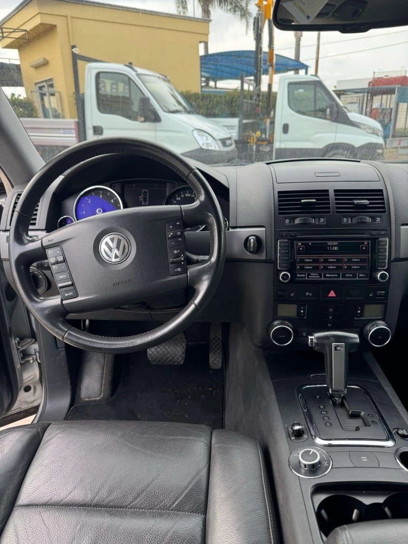 VW Touareg 3.0TDI 240HP 4MOTION AVTOMAT FACELIFT KOJA NAVI , снимка 11 - Автомобили и джипове - 49394178