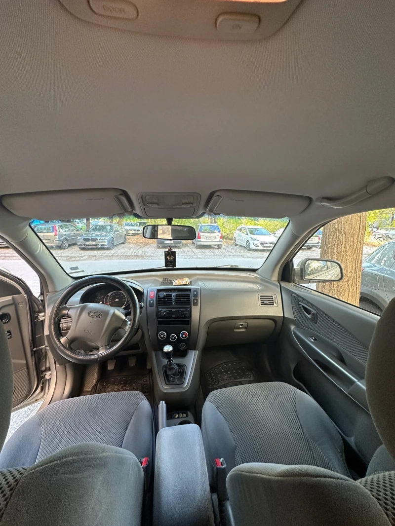 Hyundai Tucson, снимка 11 - Автомобили и джипове - 52699066