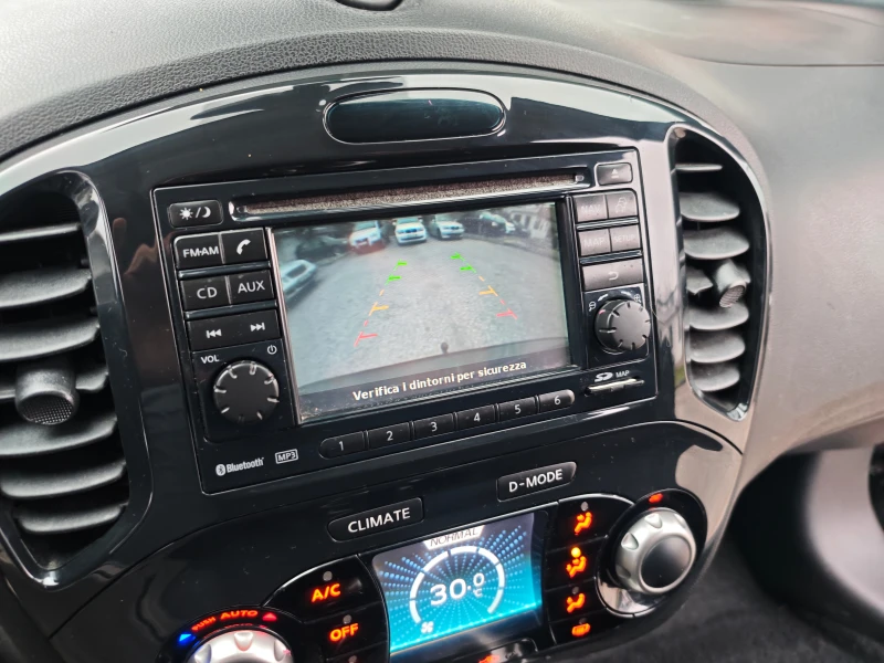 Nissan Juke ШВЕЙЦАРИЯ, 4Х4, снимка 9 - Автомобили и джипове - 52747252