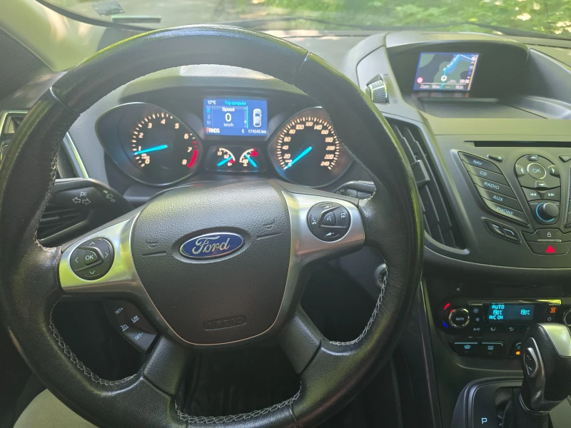 Ford Kuga Titanium 4x4 Keyless, снимка 7 - Автомобили и джипове - 53029835