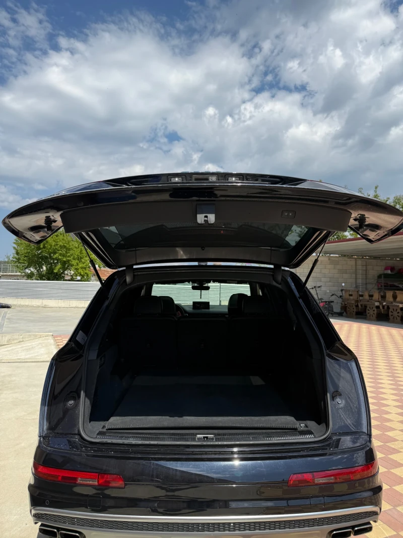 Audi SQ7 TOP, 6+ 1, PANO, FULL, BOSE, MATRIX, TV, 500HP, снимка 15 - Автомобили и джипове - 53145066