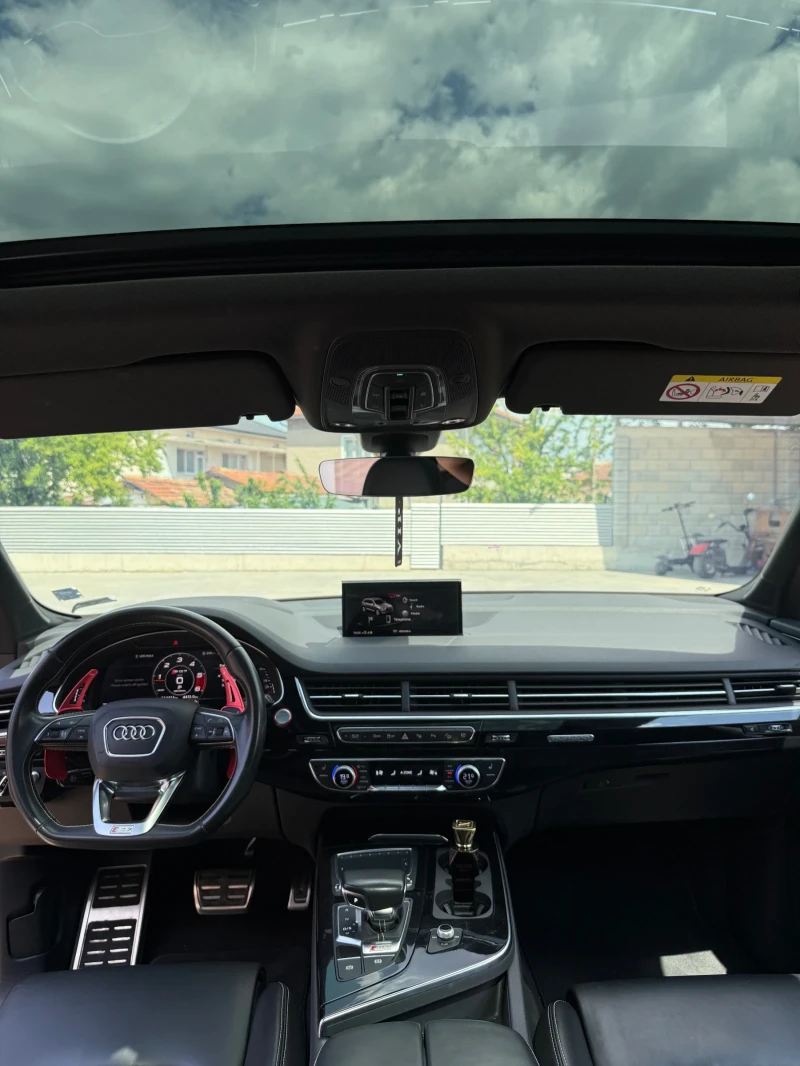 Audi SQ7 TOP, 6+ 1, PANO, FULL, BOSE, MATRIX, TV, 500HP, снимка 13 - Автомобили и джипове - 53145066