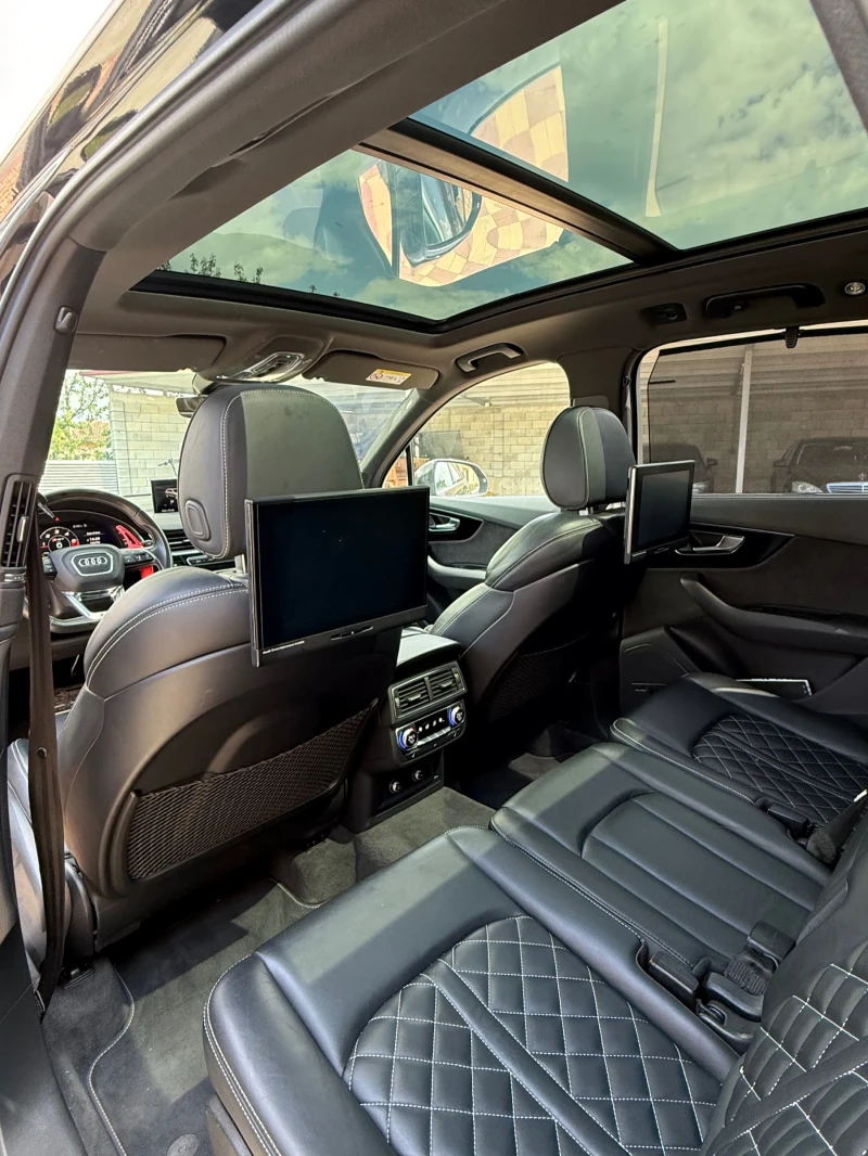 Audi SQ7 TOP, 6+ 1, PANO, FULL, BOSE, MATRIX, TV, 500HP, снимка 12 - Автомобили и джипове - 53145066