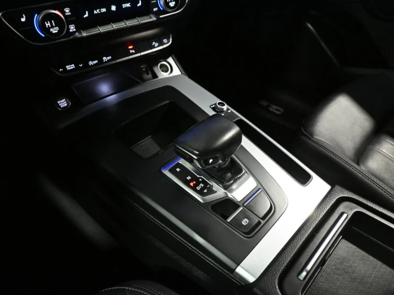 Audi Q5 Premium Plus* S Line* АвтоКредит* (ЦЕНА ДО БГ), снимка 15 - Автомобили и джипове - 53181687