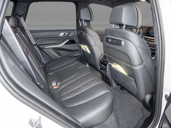 BMW X5 50e xDrive = NEW = M-Sport Pro Гаранция - изображение 7