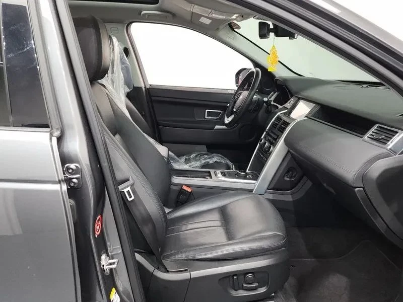 Land Rover Discovery Sport, снимка 11 - Автомобили и джипове - 56737316