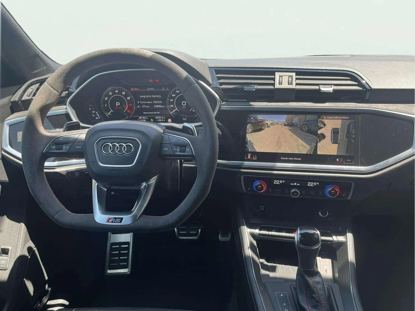 Audi Q3 Audi RS Q3 Sportback 2.5 TFSI quattro | Mobile.bg   11