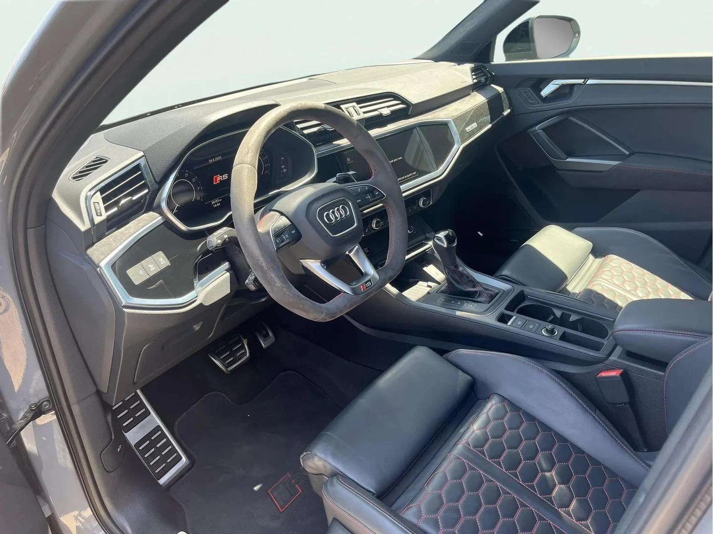 Audi Q3 Audi RS Q3 Sportback 2.5 TFSI quattro | Mobile.bg   14