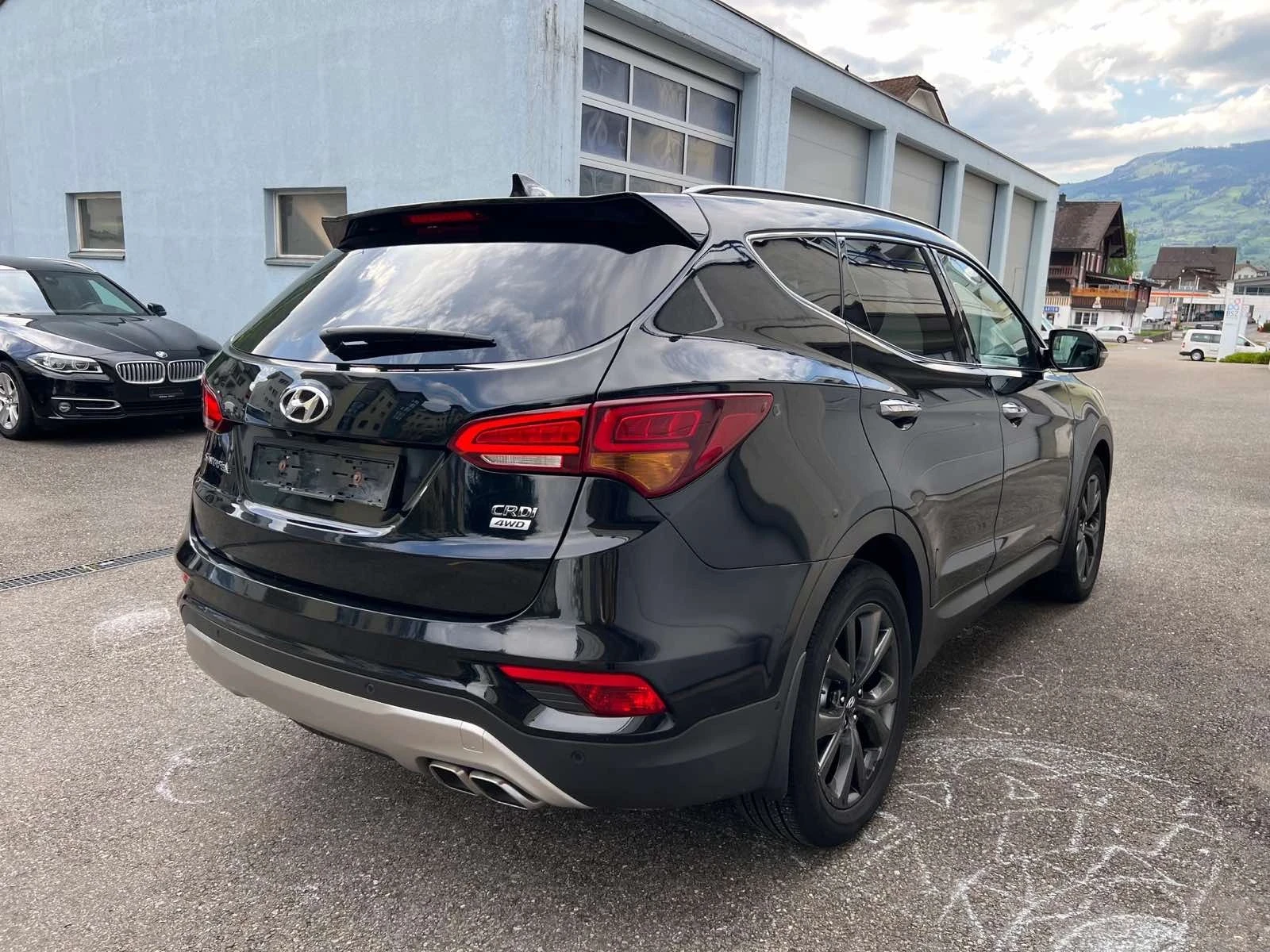 Hyundai Santa fe ШВЕЙЦАРИЯ / ФЕЙС / 2.2-200 к.с. / 4х4 / ФУУЛ - изображение 4