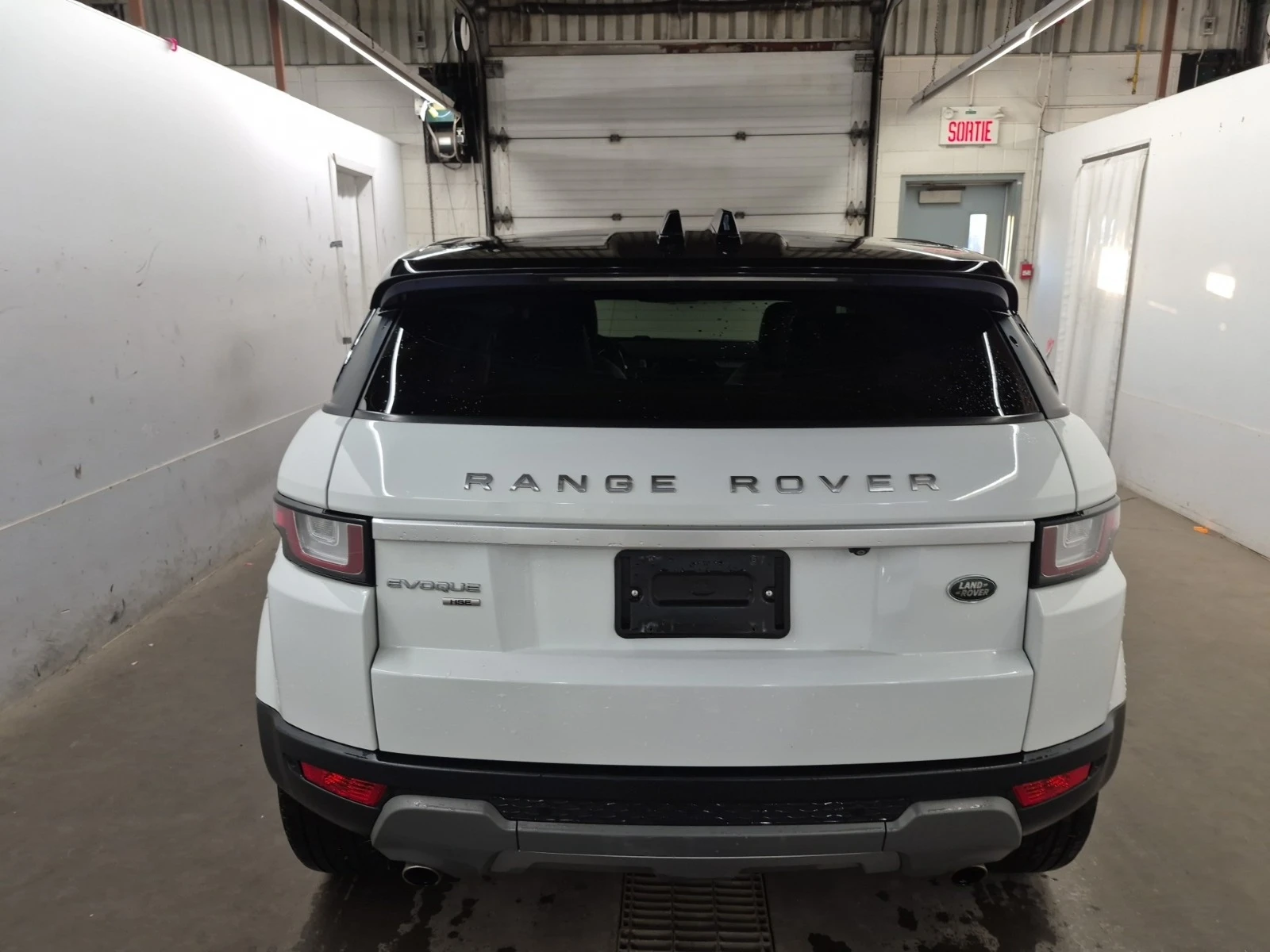 Land Rover Range Rover Evoque HSE * * CARFAX * * АВТО КРЕДИТ * *  - изображение 4