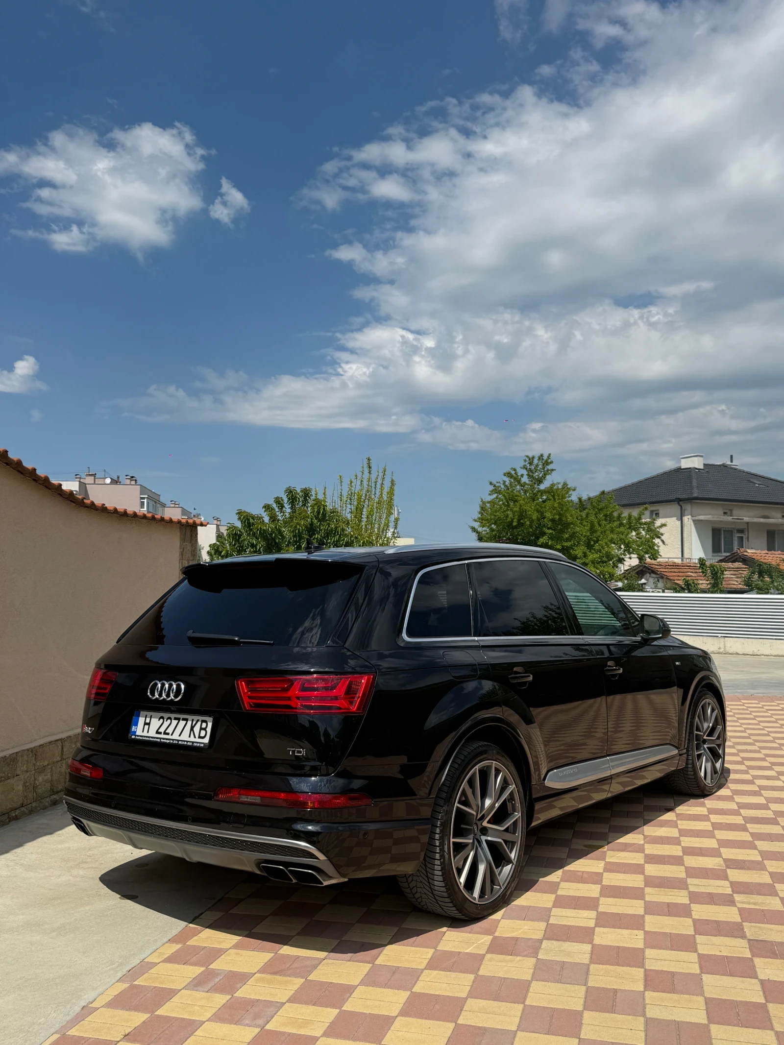 Audi SQ7 TOP, 6+ 1, PANO, FULL, BOSE, MATRIX, TV, 500HP | Mobile.bg � ����������� 7