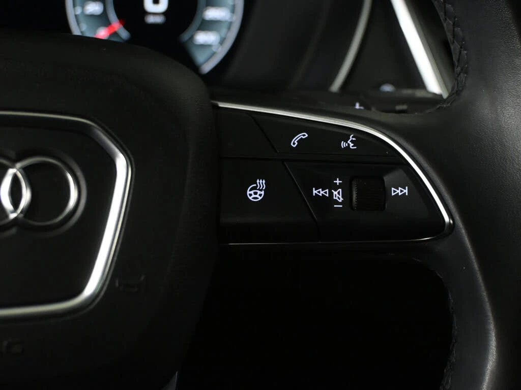 Audi Q5 Premium Plus* S Line* АвтоКредит* (ЦЕНА ДО БГ) - изображение 9