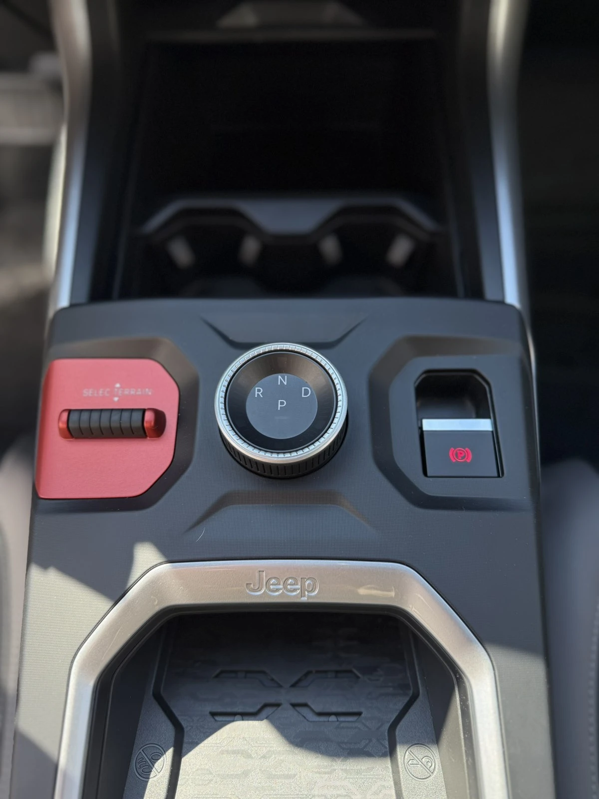 Jeep Compass JEEP NEW COMPASS FIRST EDITION 1.2 e-Hybrid 48V Pe, снимка 14 - Автомобили и джипове - 53780419