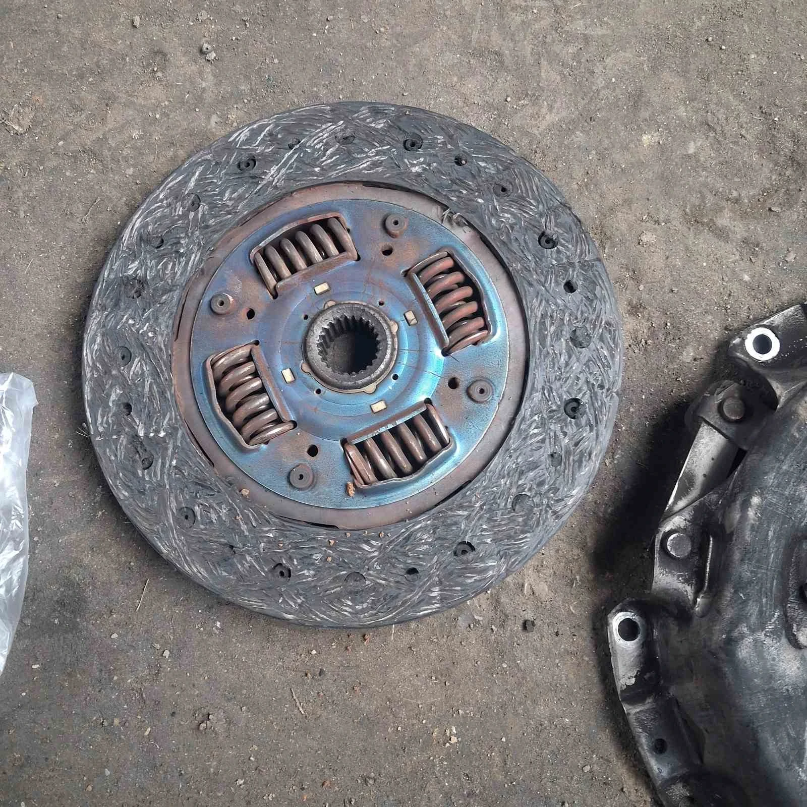 Mitsubishi Pajero 2.5 116+ , снимка 13 - Автомобили и джипове - 54091796