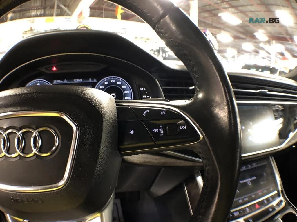 Audi Q7 * PANORAMA *  AвтоКредит * (ЦЕНА ДО БГ), снимка 15 - Автомобили и джипове - 55177881