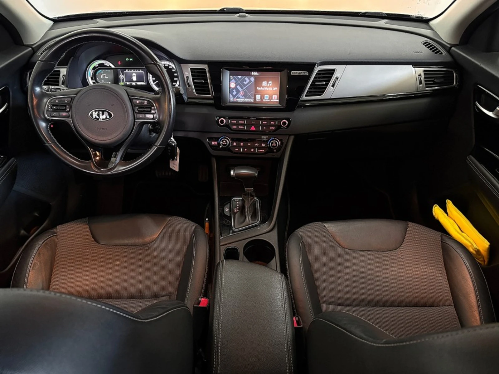 Kia Niro 1.6 GDI DynamicLine , снимка 7 - Автомобили и джипове - 55458755