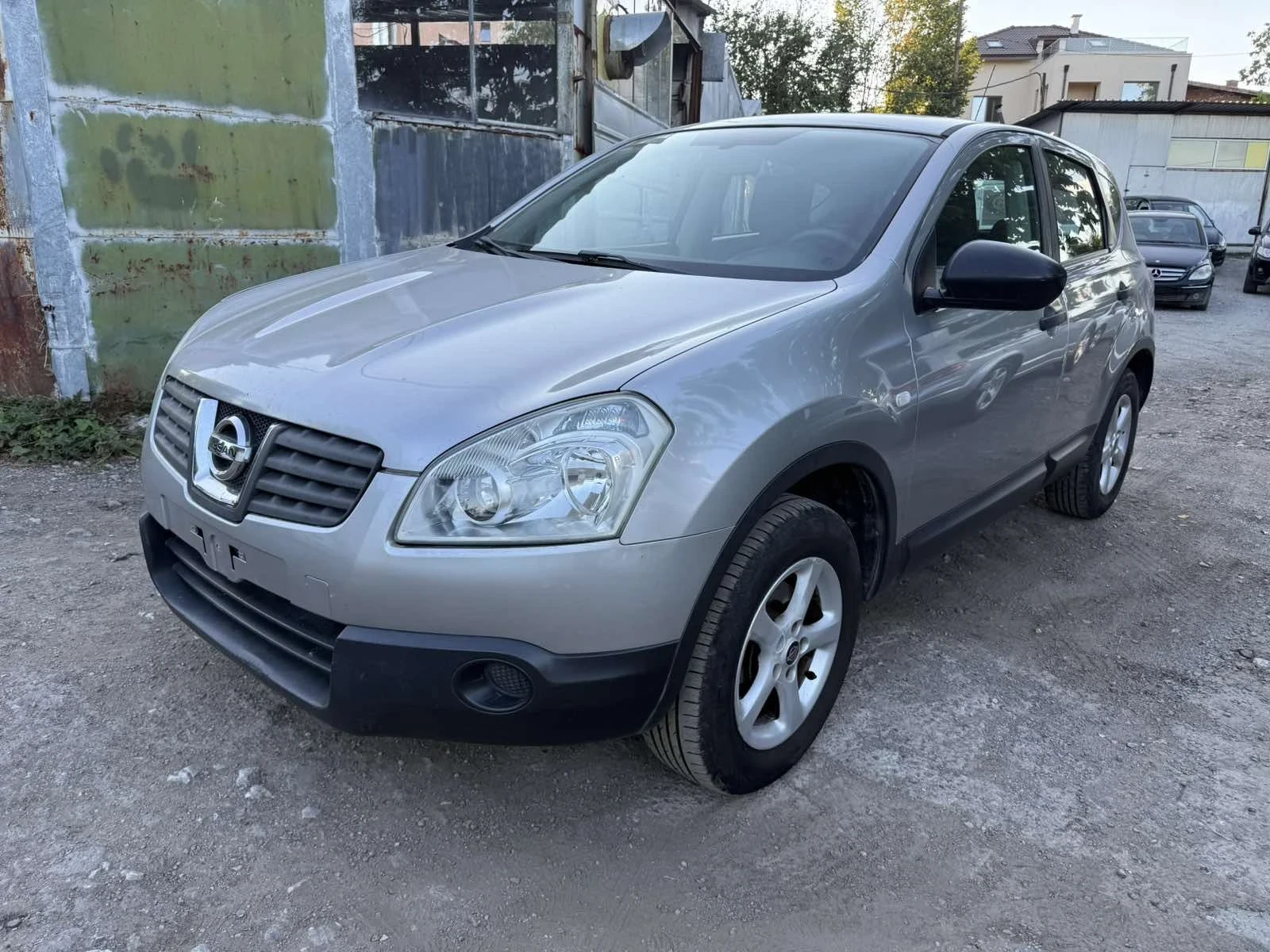 Nissan Qashqai 1.6i ��� | Mobile.bg � ����������� 1
