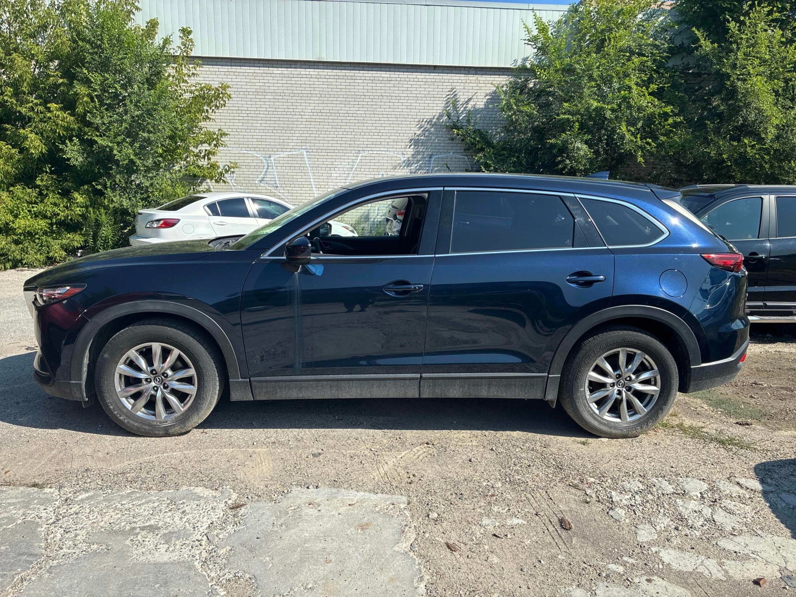 Mazda CX-9 * GS L * АВТОКРЕДИТ * ГЛАВНО ПРЕДСТАВИТЕЛСТВО, снимка 3 - Автомобили и джипове - 55800933