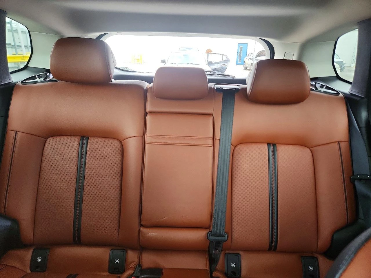 Mazda CX-50 4X4| PANO| HEAD-UP| DISTRONIC| PODGREV| BLIND-SPOT | Mobile.bg � ����������� 10
