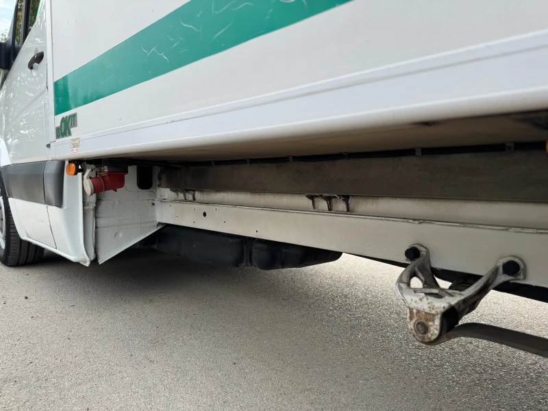 Mercedes-Benz Sprinter 313 2.2CDI Frigo, снимка 10 - Бусове и автобуси - 51674907