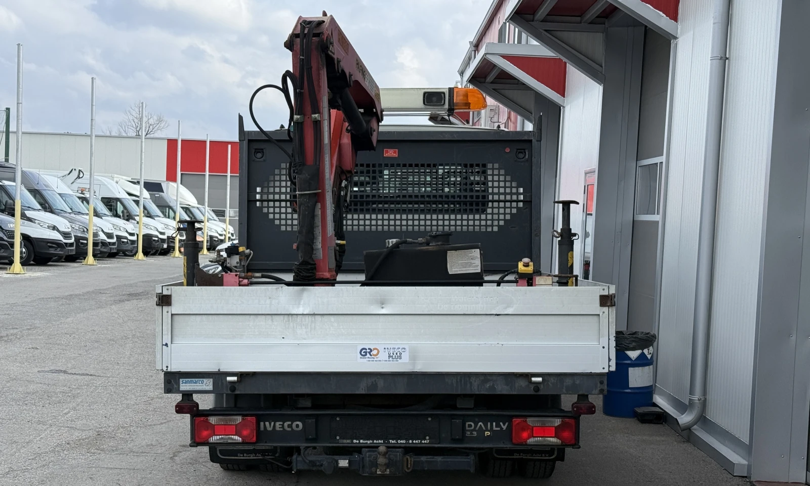 Iveco Daily 2.3 Кран PLAFINGER PK1800, снимка 3 - Бусове и автобуси - 53913428