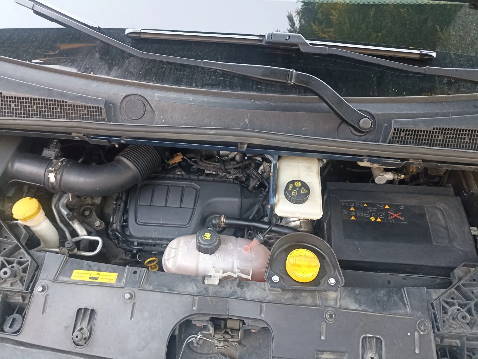 Opel Vivaro 1.6  CDTI. 145 к.с. , снимка 15 - Бусове и автобуси - 56654489