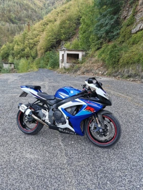 Suzuki Gsxr K7 750cc, снимка 1