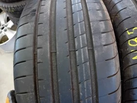 Гуми Летни 255/40R19, снимка 2 - Гуми и джанти - 45793472