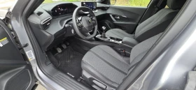 Peugeot 2008 Ексклузивен автомобил; Пробегът е 100% реален!, снимка 11