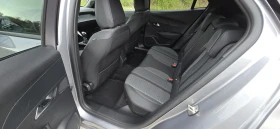 Peugeot 2008 Ексклузивен автомобил; Пробегът е 100% реален!, снимка 12