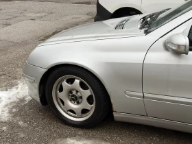 Mercedes-Benz C 220, снимка 4